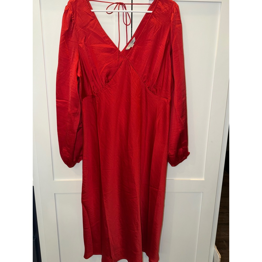 Nine Eight New York Red Satin V-Neck Tie Back Midi Dress XXL New with tag